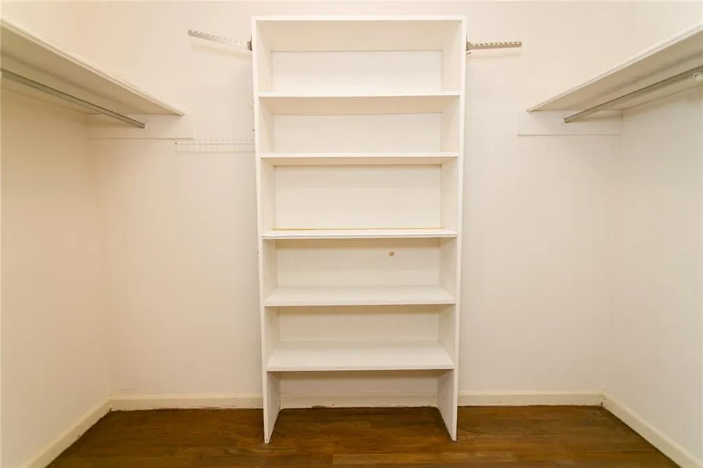 5607 Windy Ridge Drive, Sandy Springs, Georgia 30342, 4 Bedrooms Bedrooms, ,3 BathroomsBathrooms,Residential,Sold,5607 Windy Ridge Drive,6032170