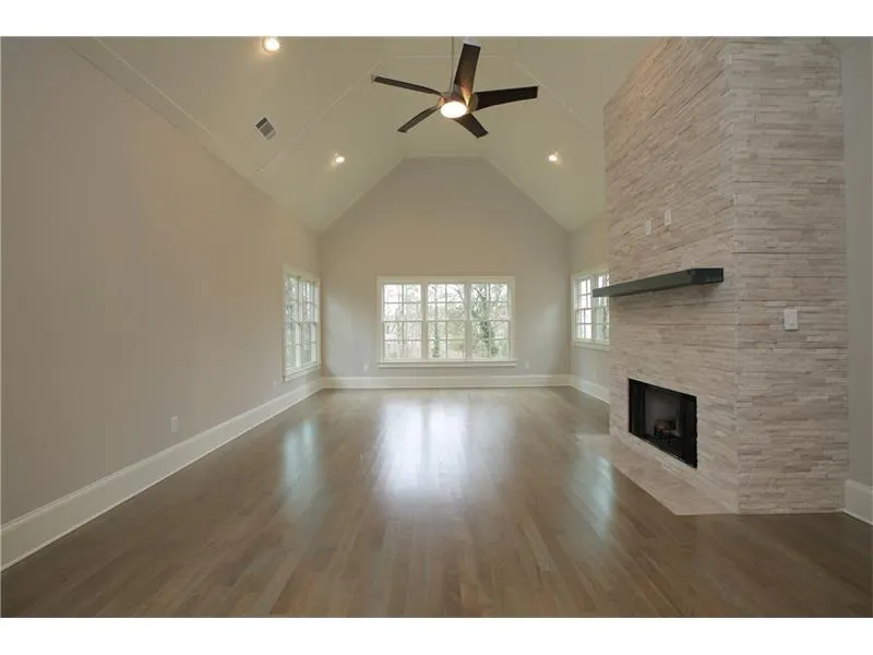 4815 Northway Drive Ne, Atlanta, Georgia 30342, 5 Bedrooms Bedrooms, ,5 BathroomsBathrooms,Residential,Sold,4815 Northway Drive Ne,5644334