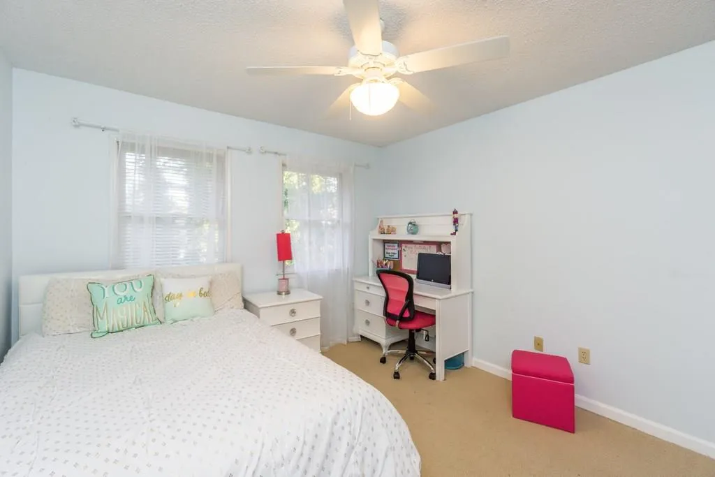 249 Peachtree Hollow Court, Sandy Springs, Georgia 30328, 3 Bedrooms Bedrooms, ,2 BathroomsBathrooms,Residential,Sold,249 Peachtree Hollow Court,6009936