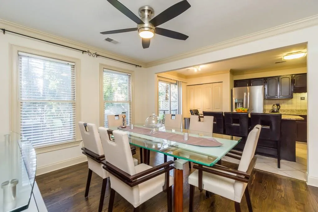 249 Peachtree Hollow Court, Sandy Springs, Georgia 30328, 3 Bedrooms Bedrooms, ,2 BathroomsBathrooms,Residential,Sold,249 Peachtree Hollow Court,6009936