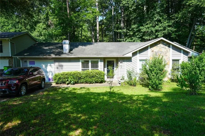 8265 Park Ridge Drive, Riverdale, Georgia 30274