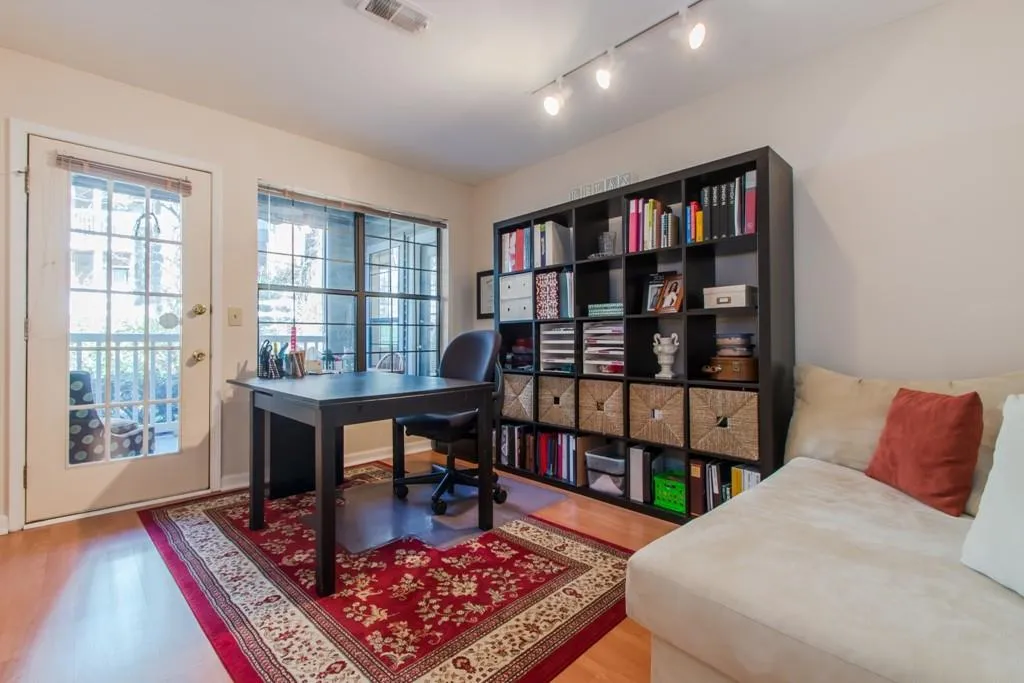 206 Barrington Hills Drive Unit 206, Sandy Springs, Georgia 30350, 3 Bedrooms Bedrooms, ,2 BathroomsBathrooms,Residential,Sold,206 Barrington Hills Drive Unit 206,5628445