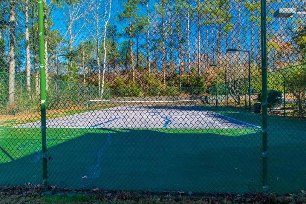 206 Barrington Hills Drive Unit 206, Sandy Springs, Georgia 30350, 3 Bedrooms Bedrooms, ,2 BathroomsBathrooms,Residential,Sold,206 Barrington Hills Drive Unit 206,5628445