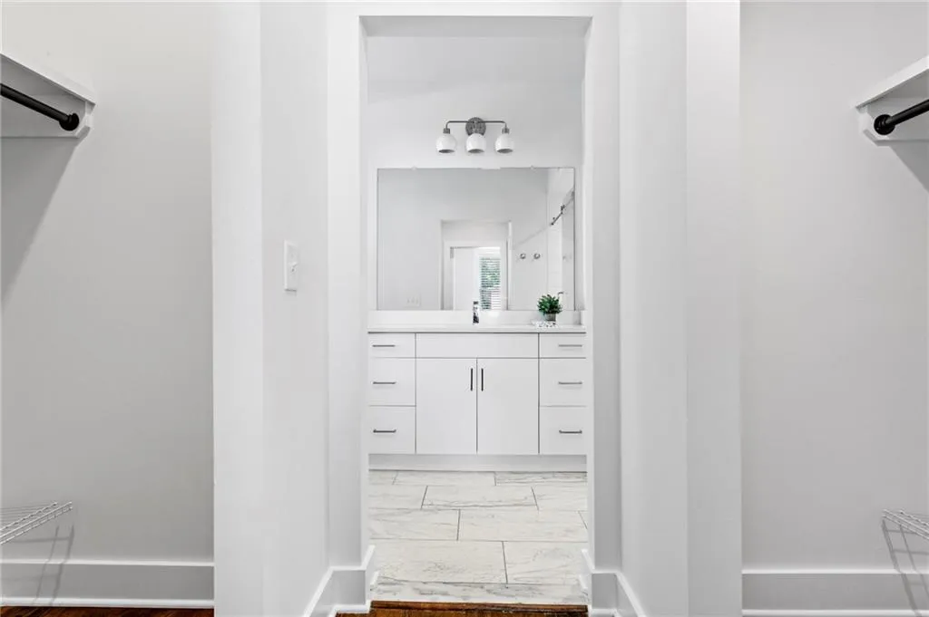 78 Peachtree Memorial Drive Nw Unit 2, Atlanta, Georgia 30309, 2 Bedrooms Bedrooms, ,2 BathroomsBathrooms,Residential,For Sale,78 Peachtree Memorial Drive Nw Unit 2,7616511