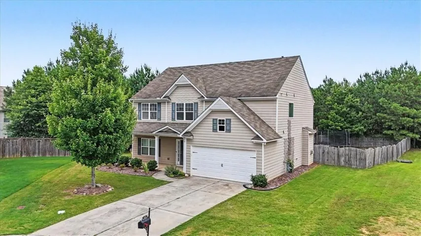 144 Boxwood Way, Dallas, Georgia 30132