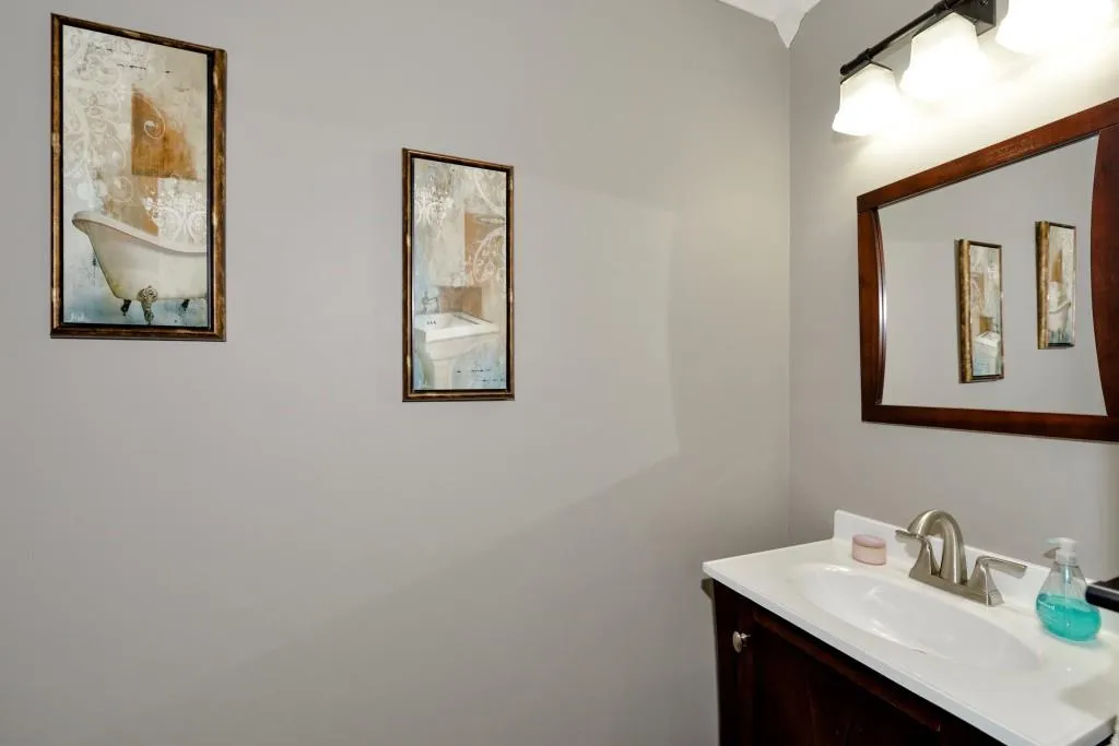 7500 Roswell Road Unit 83, Sandy Springs, Georgia 30350, 2 Bedrooms Bedrooms, ,2 BathroomsBathrooms,Residential,Sold,7500 Roswell Road Unit 83,6532439