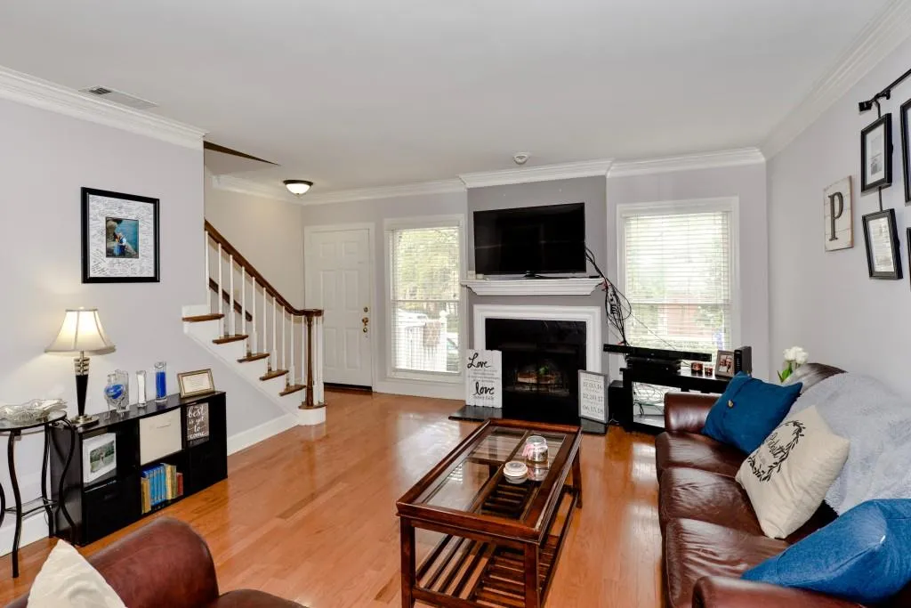 7500 Roswell Road Unit 83, Sandy Springs, Georgia 30350, 2 Bedrooms Bedrooms, ,2 BathroomsBathrooms,Residential,Sold,7500 Roswell Road Unit 83,6532439