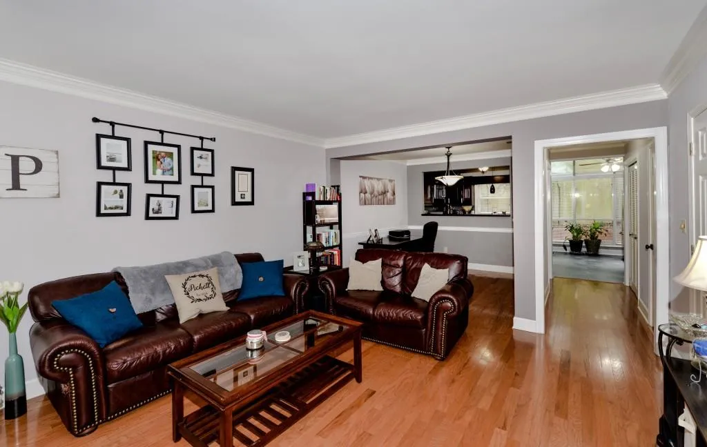 7500 Roswell Road Unit 83, Sandy Springs, Georgia 30350, 2 Bedrooms Bedrooms, ,2 BathroomsBathrooms,Residential,Sold,7500 Roswell Road Unit 83,6532439