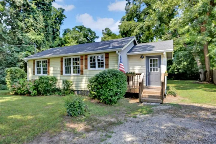 131 S Johnson Street S, Newborn, Georgia 30056