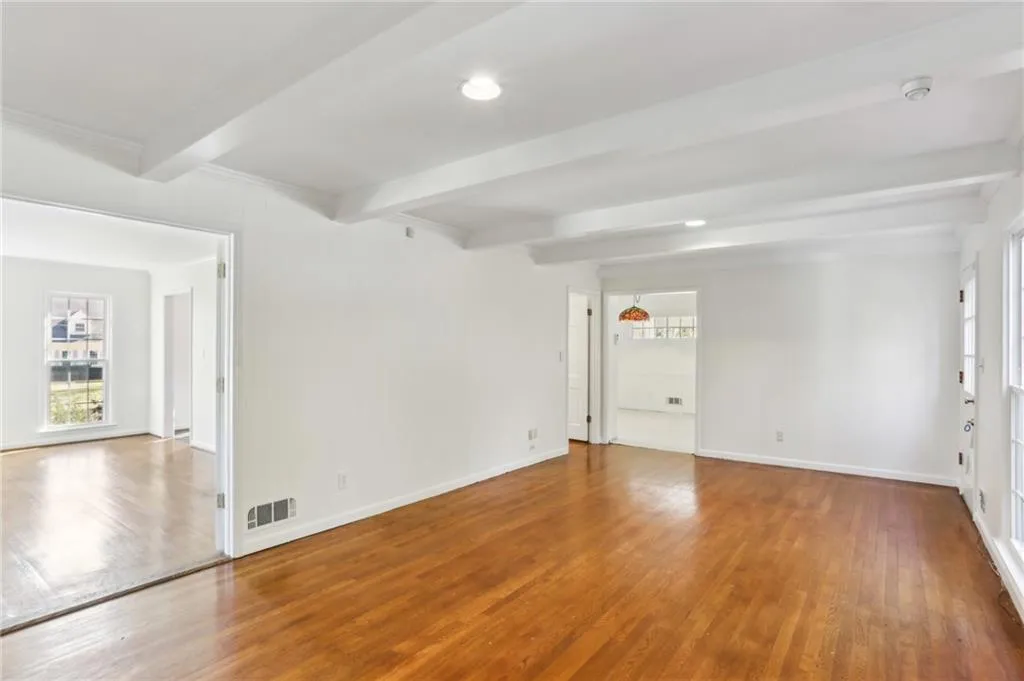 540 Bridgewater Drive, Atlanta, Georgia 30328, 4 Bedrooms Bedrooms, ,3 BathroomsBathrooms,Residential,Sold,540 Bridgewater Drive,7512755