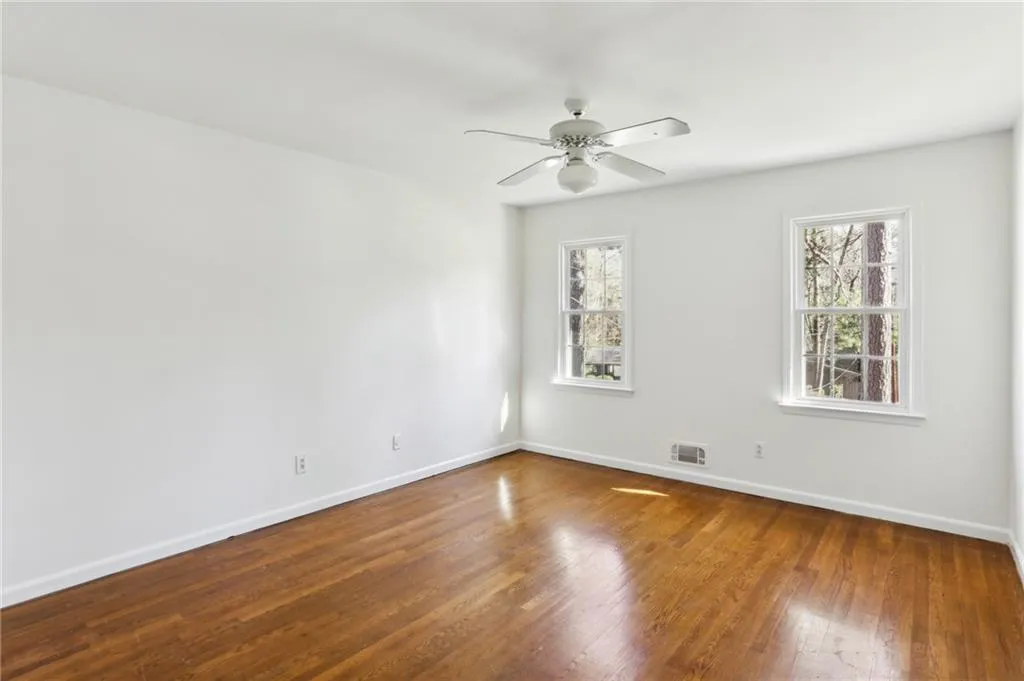 540 Bridgewater Drive, Atlanta, Georgia 30328, 4 Bedrooms Bedrooms, ,3 BathroomsBathrooms,Residential,Sold,540 Bridgewater Drive,7512755