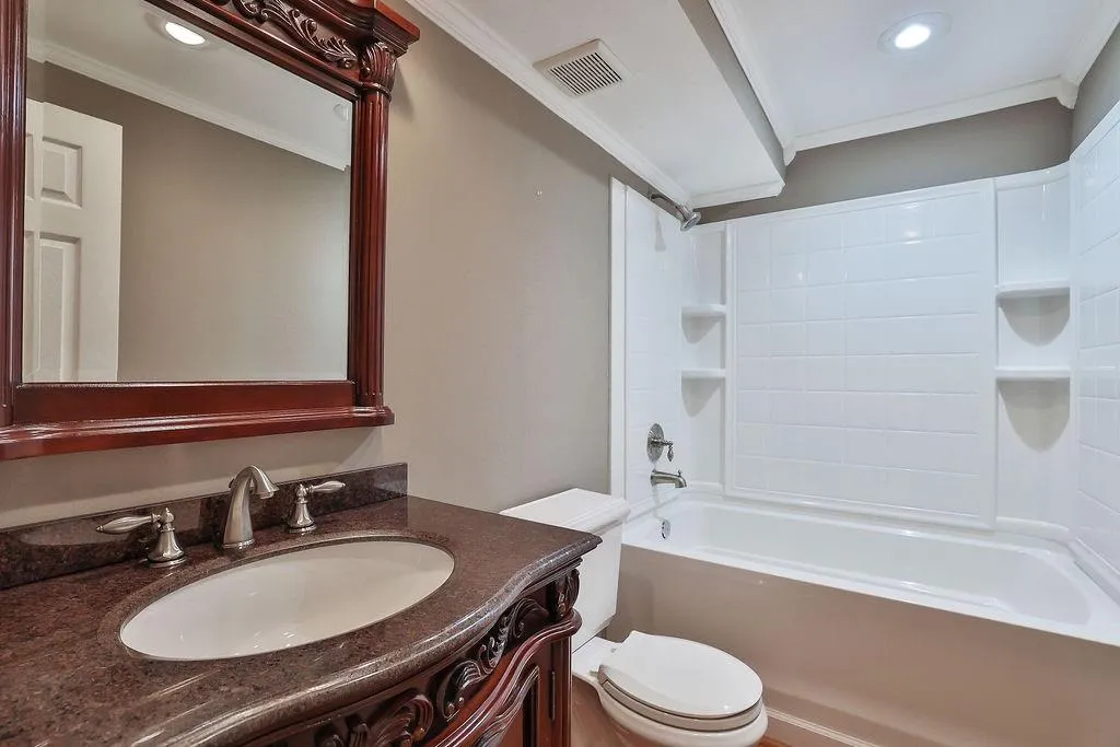 2180 Dunwoody Heritage Drive, Sandy Springs, Georgia 30350, 5 Bedrooms Bedrooms, ,3 BathroomsBathrooms,Residential,Sold,2180 Dunwoody Heritage Drive,7131026