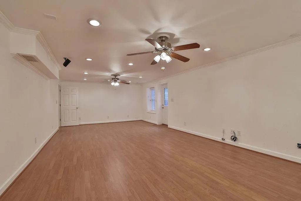 2180 Dunwoody Heritage Drive, Sandy Springs, Georgia 30350, 5 Bedrooms Bedrooms, ,3 BathroomsBathrooms,Residential,Sold,2180 Dunwoody Heritage Drive,7131026