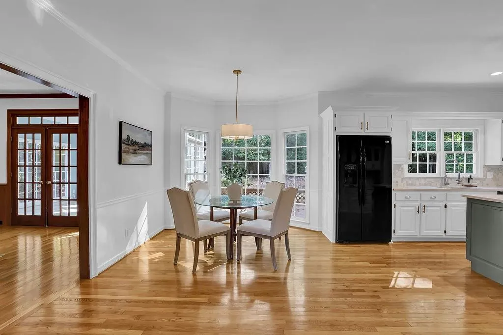 2180 Dunwoody Heritage Drive, Sandy Springs, Georgia 30350, 5 Bedrooms Bedrooms, ,3 BathroomsBathrooms,Residential,Sold,2180 Dunwoody Heritage Drive,7131026