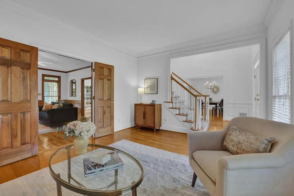 2180 Dunwoody Heritage Drive, Sandy Springs, Georgia 30350, 5 Bedrooms Bedrooms, ,3 BathroomsBathrooms,Residential,Sold,2180 Dunwoody Heritage Drive,7131026