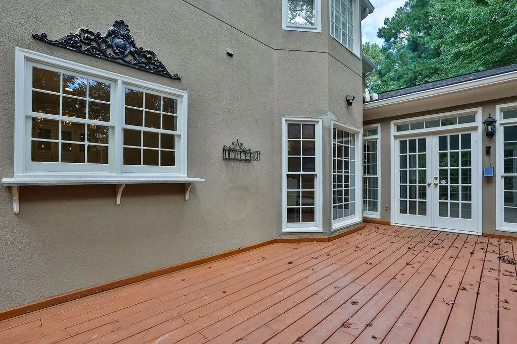 2180 Dunwoody Heritage Drive, Sandy Springs, Georgia 30350, 5 Bedrooms Bedrooms, ,3 BathroomsBathrooms,Residential,Sold,2180 Dunwoody Heritage Drive,7131026