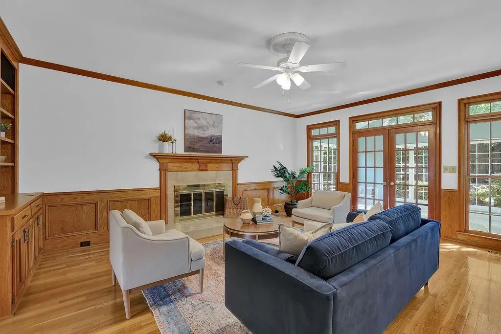 2180 Dunwoody Heritage Drive, Sandy Springs, Georgia 30350, 5 Bedrooms Bedrooms, ,3 BathroomsBathrooms,Residential,Sold,2180 Dunwoody Heritage Drive,7131026