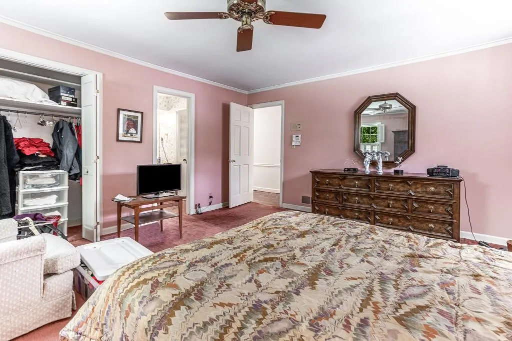 155 Forrest Lake Drive, Sandy Springs, Georgia 30327, 3 Bedrooms Bedrooms, ,2 BathroomsBathrooms,Residential,Sold,155 Forrest Lake Drive,7268317