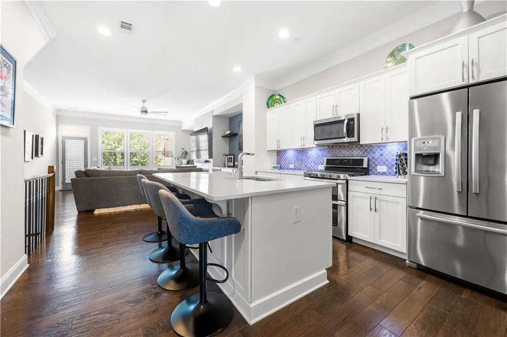 54 Yorkshire Place, Atlanta, Georgia 30328, 3 Bedrooms Bedrooms, ,3 BathroomsBathrooms,Residential,Sold,54 Yorkshire Place,7460305 54 Yorkshire Place, Atlanta, Georgia 30328, 3 Bedrooms Bedrooms, ,3 BathroomsBathrooms,Residential,Sold,54 Yorkshire Place,7460305