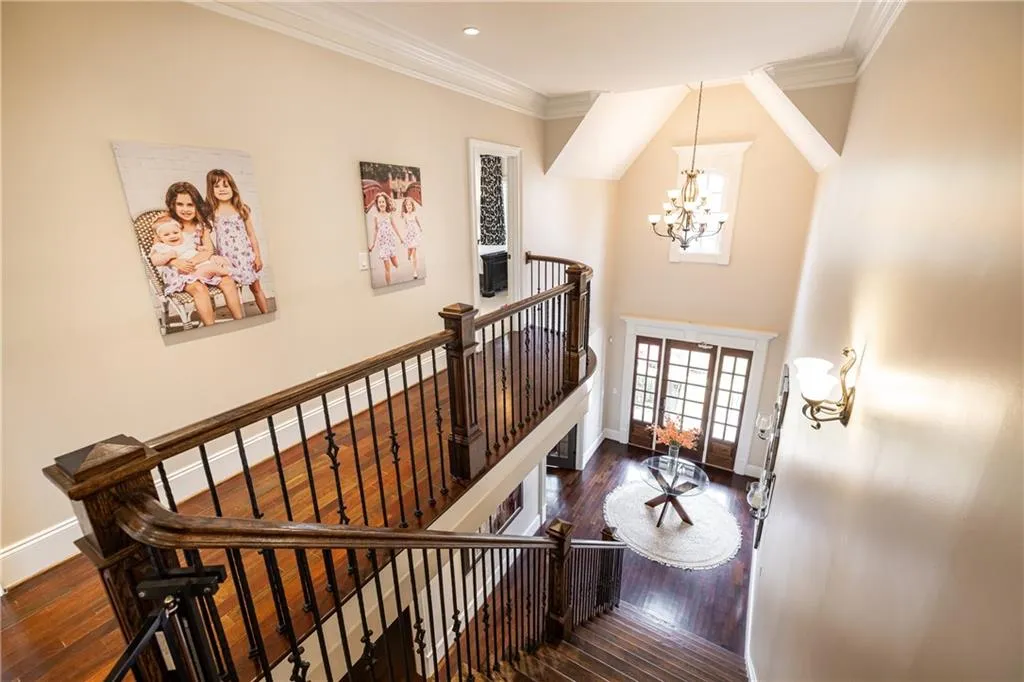 317 Windsor Parkway, Atlanta, Georgia 30342, 5 Bedrooms Bedrooms, ,5 BathroomsBathrooms,Residential,For Sale,317 Windsor Parkway,7742660