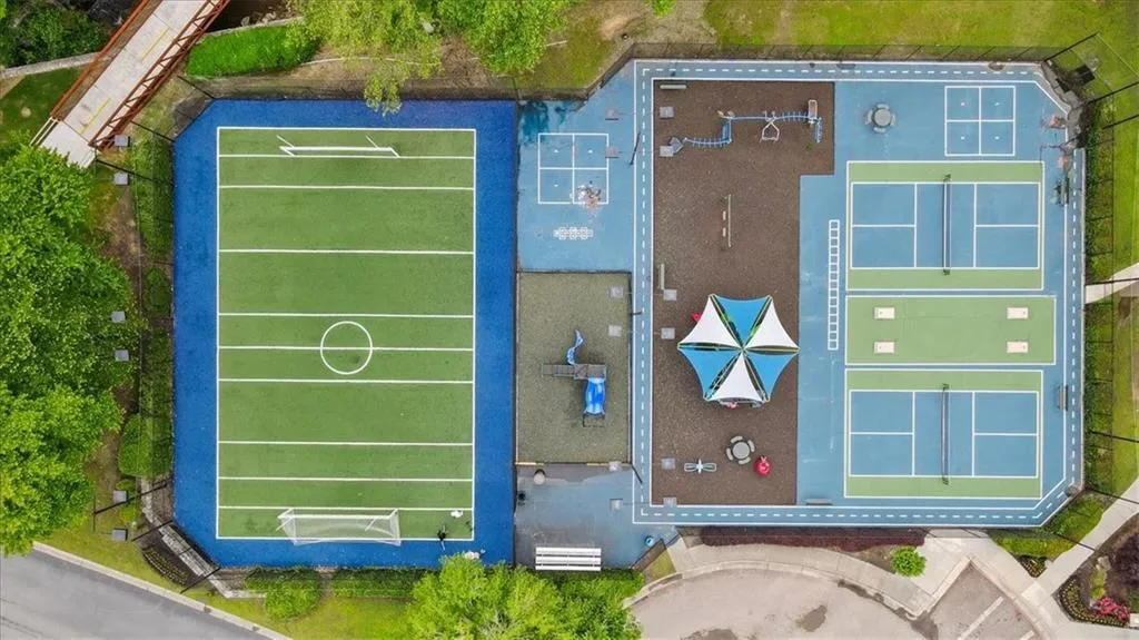 View of bird's eye view