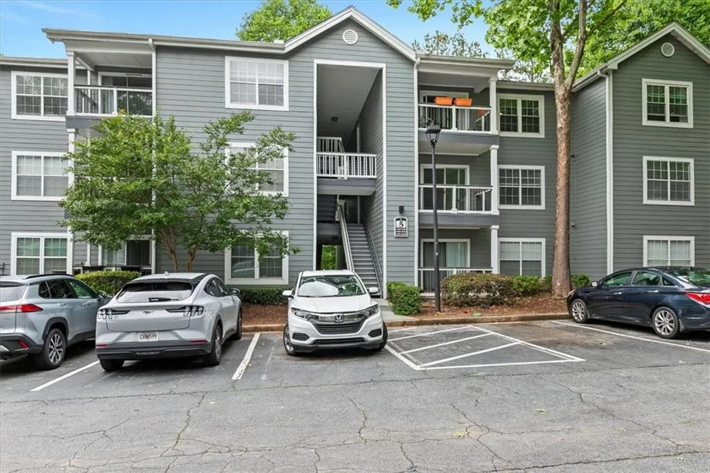 5208 Santa Fe Parkway, Atlanta, Georgia 30350, 3 Bedrooms Bedrooms, ,2 BathroomsBathrooms,Residential,Sold,5208 Santa Fe Parkway,7384875