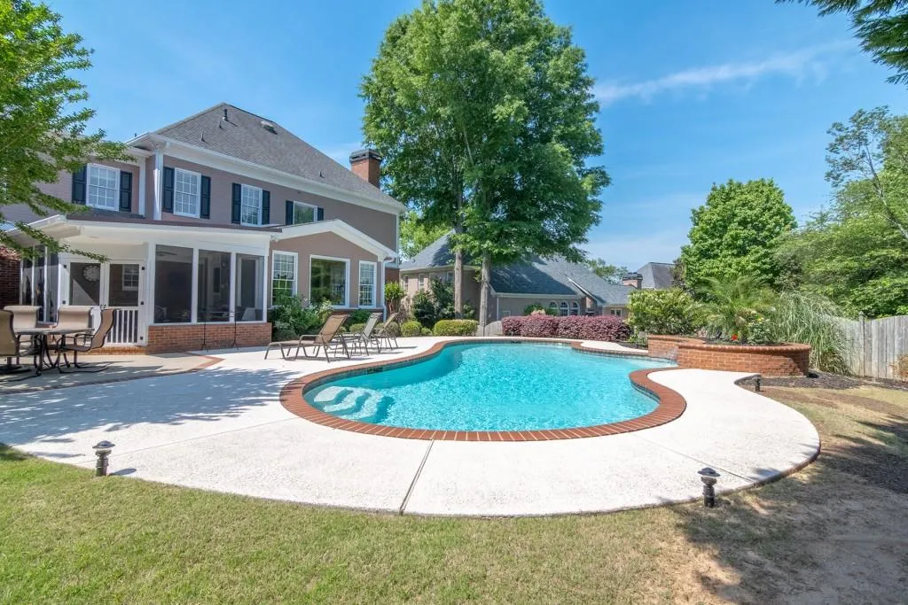 620 Saddleview Court, Sandy Springs, Georgia 30350, 5 Bedrooms Bedrooms, ,4 BathroomsBathrooms,Residential,Sold,620 Saddleview Court,6546284