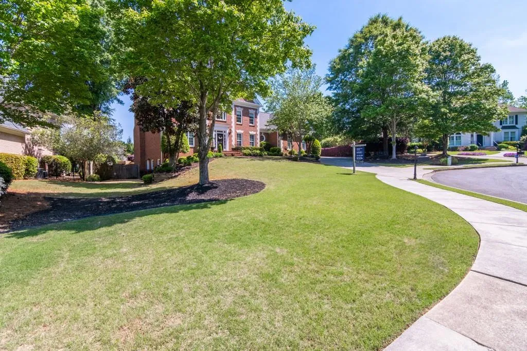 620 Saddleview Court, Sandy Springs, Georgia 30350, 5 Bedrooms Bedrooms, ,4 BathroomsBathrooms,Residential,Sold,620 Saddleview Court,6546284