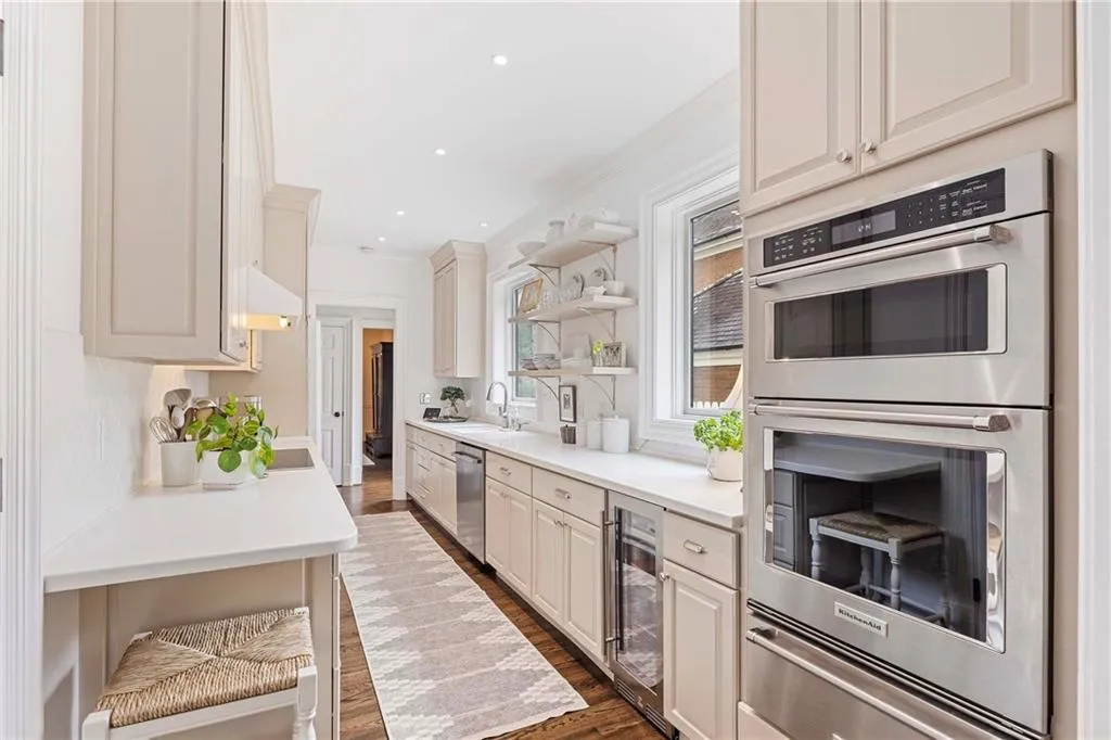 2774 Andrews Drive Nw Unit #7, Atlanta, Georgia 30305, 3 Bedrooms Bedrooms, ,3 BathroomsBathrooms,Residential,For Sale,2774 Andrews Drive Nw Unit #7,7638448
