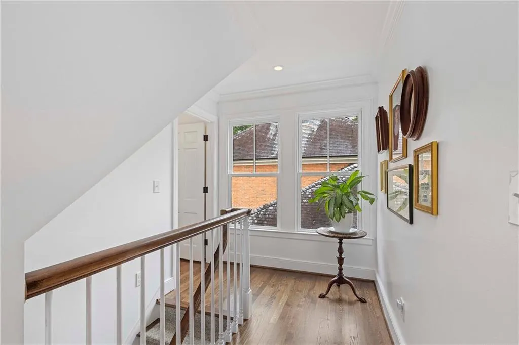 2774 Andrews Drive Nw Unit #7, Atlanta, Georgia 30305, 3 Bedrooms Bedrooms, ,3 BathroomsBathrooms,Residential,For Sale,2774 Andrews Drive Nw Unit #7,7638448