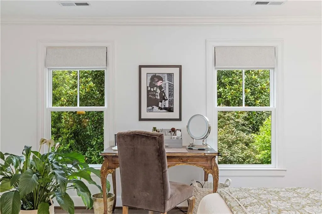 2774 Andrews Drive Nw Unit #7, Atlanta, Georgia 30305, 3 Bedrooms Bedrooms, ,3 BathroomsBathrooms,Residential,For Sale,2774 Andrews Drive Nw Unit #7,7638448