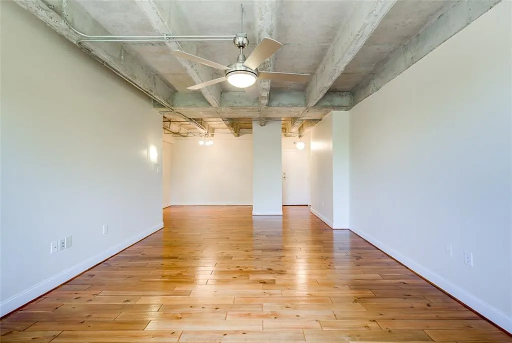 2479 Peachtree Road Ne Unit 305, Atlanta, Georgia 30305, 1 Bedroom Bedrooms, ,1 BathroomBathrooms,Residential,Sold,2479 Peachtree Road Ne Unit 305,6029936