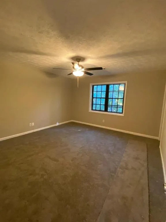 290 Winding River Drive Unit H, Atlanta, Georgia 30350, 3 Bedrooms Bedrooms, ,2 BathroomsBathrooms,Residential,Sold,290 Winding River Drive Unit H,7175174