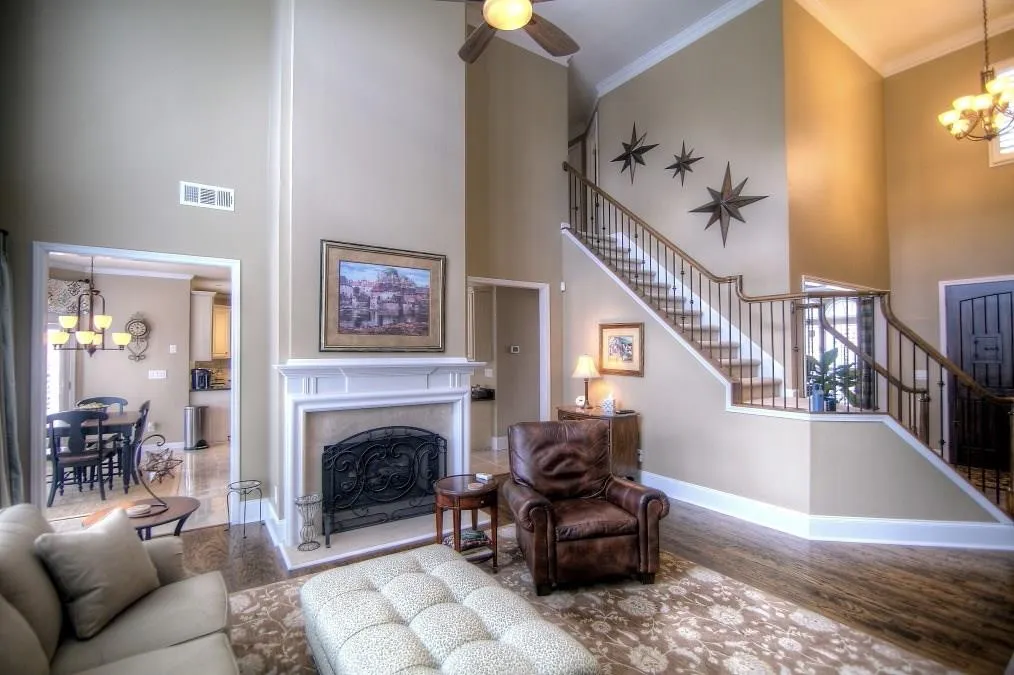 960 Lancaster Walk Nw, Atlanta, Georgia 30328, 4 Bedrooms Bedrooms, ,2 BathroomsBathrooms,Residential,Sold,960 Lancaster Walk Nw,5658817