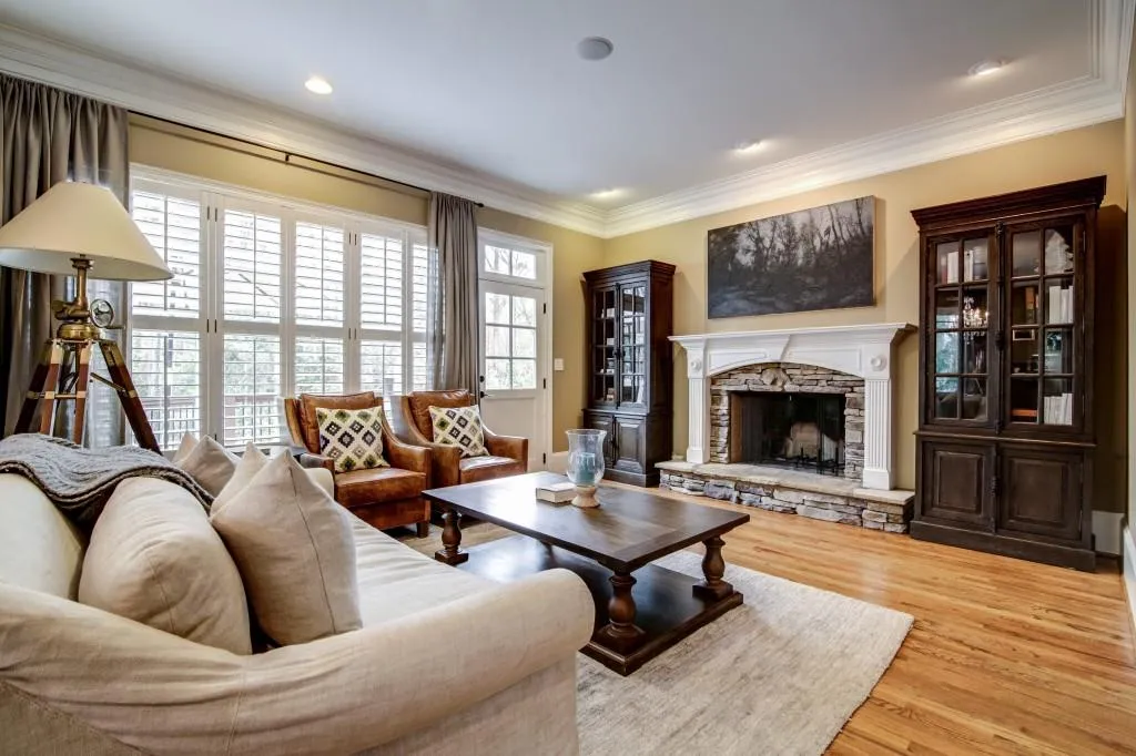 305 Alberta Drive, Atlanta, Georgia 30305, 5 Bedrooms Bedrooms, ,4 BathroomsBathrooms,Residential,Sold,305 Alberta Drive,5792188