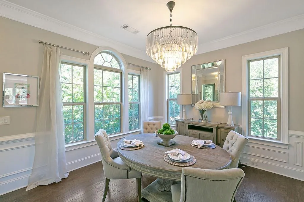 401 Alderwood Street, Atlanta, Georgia 30328, 3 Bedrooms Bedrooms, ,3 BathroomsBathrooms,Residential,Sold,401 Alderwood Street,6790401