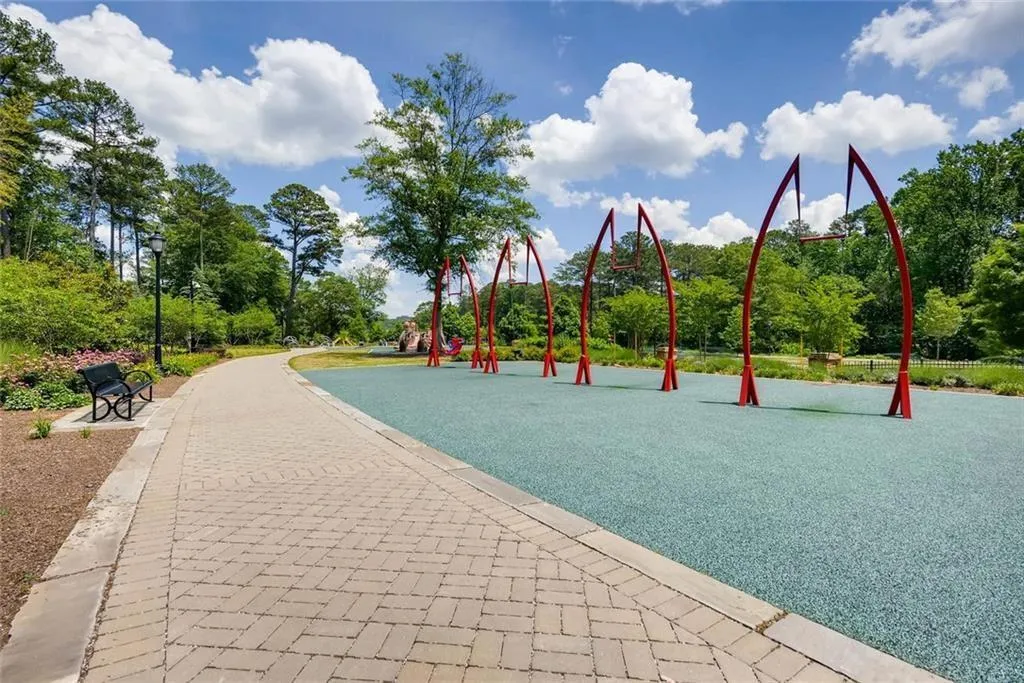 401 Alderwood Street, Atlanta, Georgia 30328, 3 Bedrooms Bedrooms, ,3 BathroomsBathrooms,Residential,Sold,401 Alderwood Street,6790401