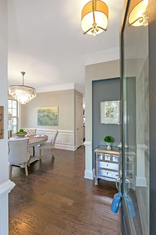 401 Alderwood Street, Atlanta, Georgia 30328, 3 Bedrooms Bedrooms, ,3 BathroomsBathrooms,Residential,Sold,401 Alderwood Street,6790401