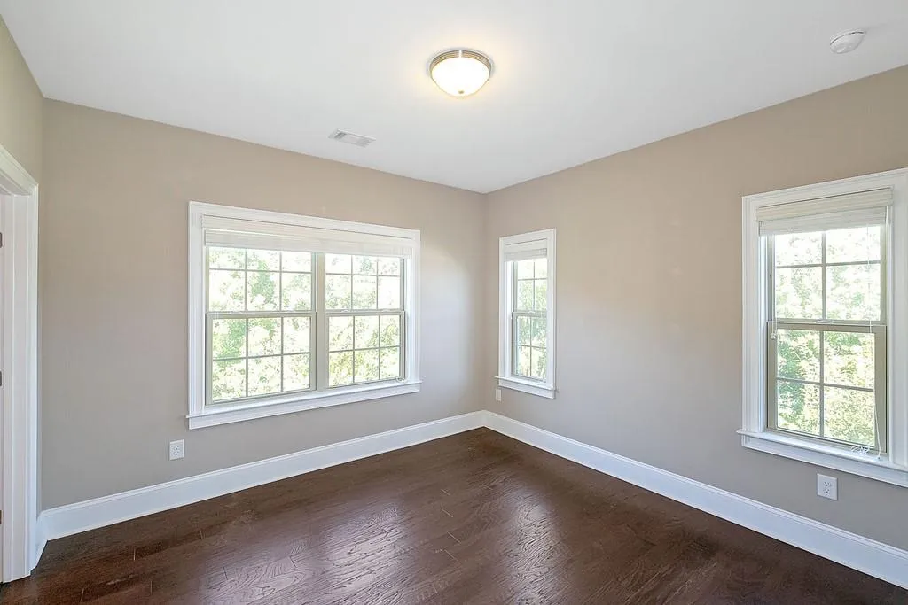 401 Alderwood Street, Atlanta, Georgia 30328, 3 Bedrooms Bedrooms, ,3 BathroomsBathrooms,Residential,Sold,401 Alderwood Street,6790401