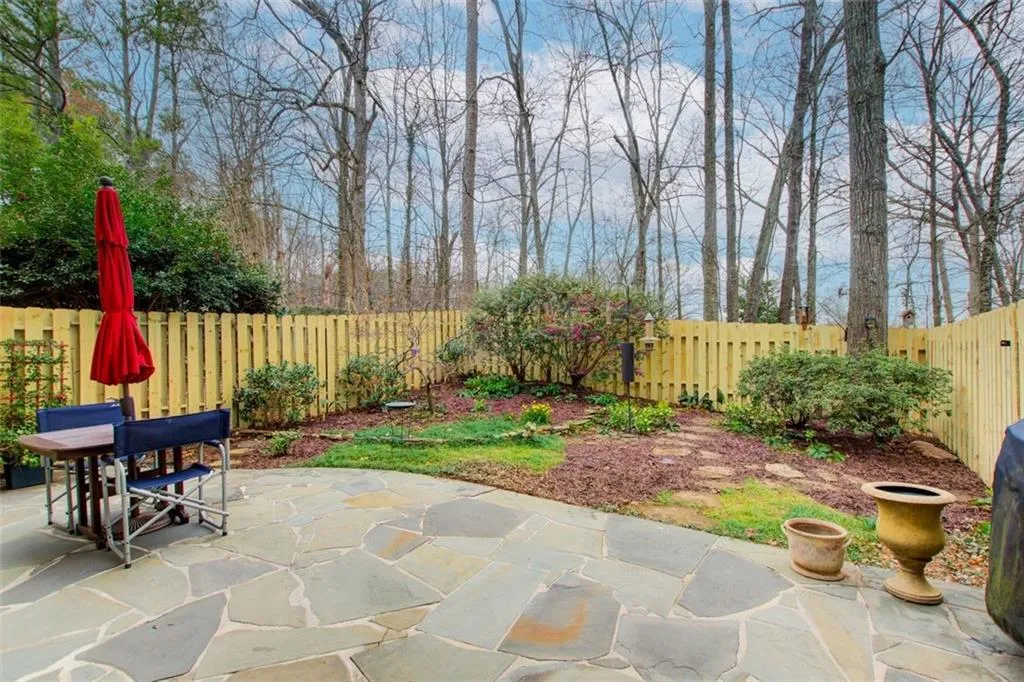 Serene and beautiful newly fenced private backyard + patio. Spring is in the air!