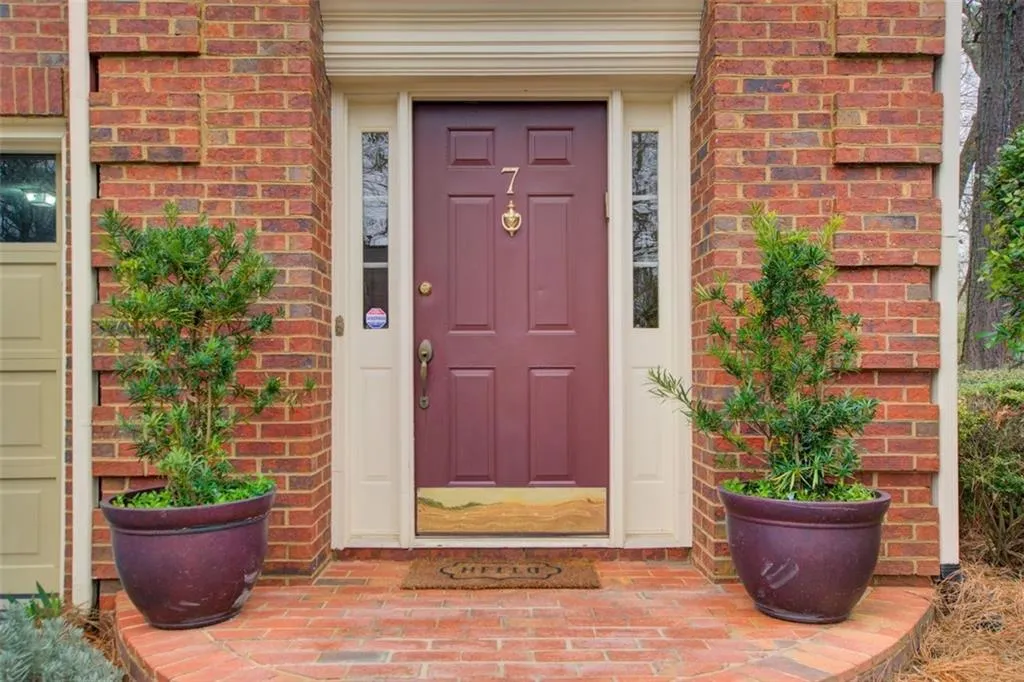 Attractive front entry to greet your guests