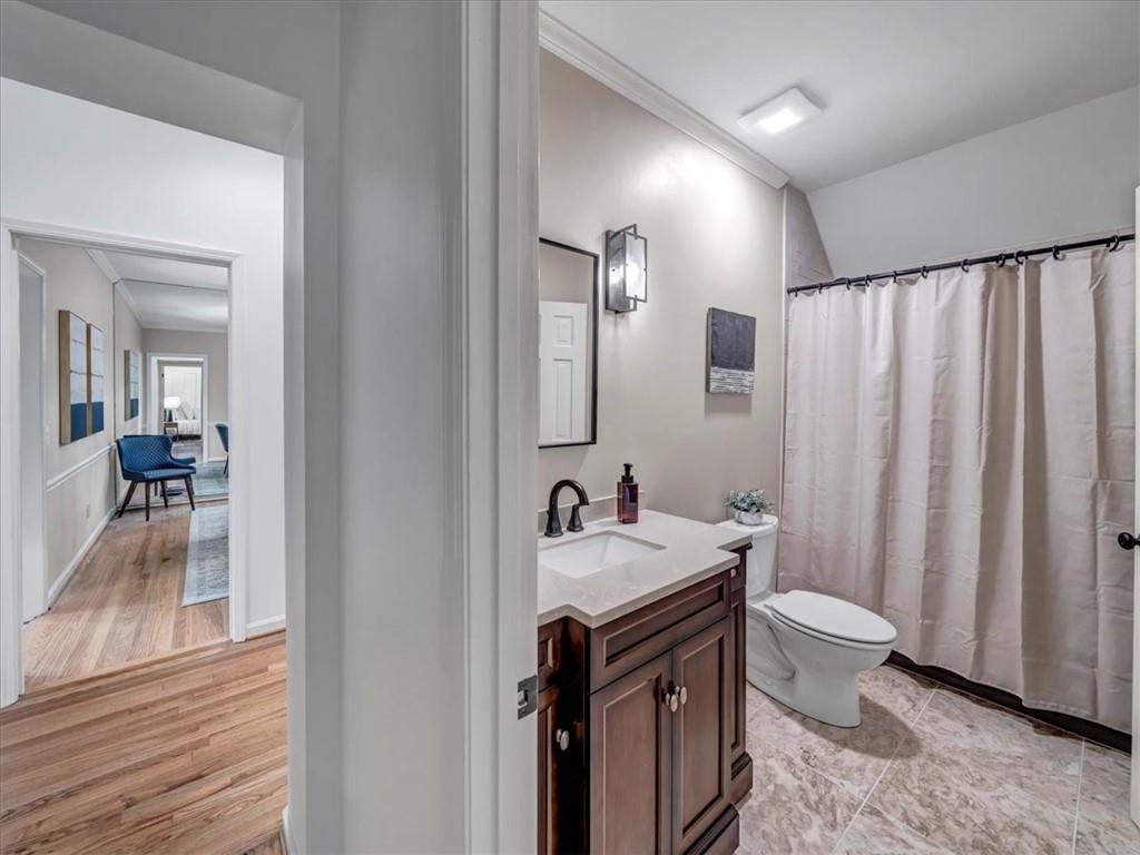165 River Court Parkway, Sandy Springs, Georgia 30328, 3 Bedrooms Bedrooms, ,3 BathroomsBathrooms,Residential,Sold,165 River Court Parkway,7241812