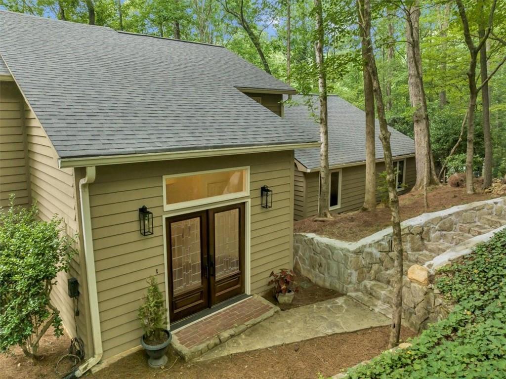 165 River Court Parkway, Sandy Springs, Georgia 30328, 3 Bedrooms Bedrooms, ,3 BathroomsBathrooms,Residential,Sold,165 River Court Parkway,7241812