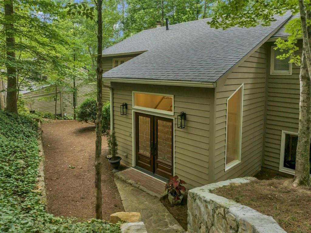 165 River Court Parkway, Sandy Springs, Georgia 30328, 3 Bedrooms Bedrooms, ,3 BathroomsBathrooms,Residential,Sold,165 River Court Parkway,7241812