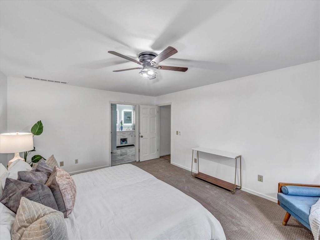 165 River Court Parkway, Sandy Springs, Georgia 30328, 3 Bedrooms Bedrooms, ,3 BathroomsBathrooms,Residential,Sold,165 River Court Parkway,7241812