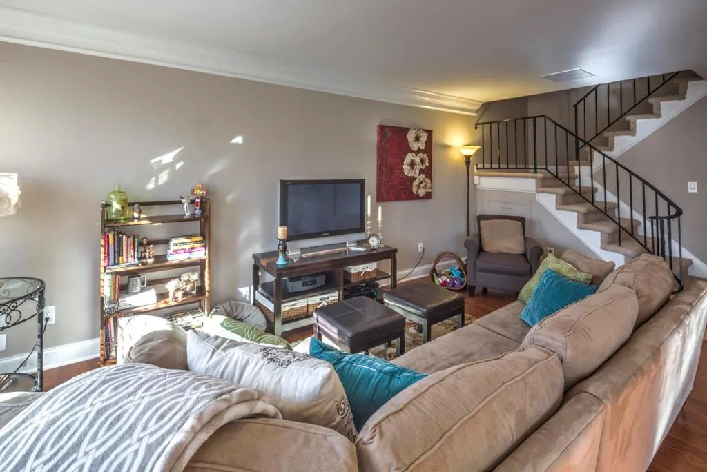 6980 Roswell Road Ne Unit K8, Atlanta, Georgia 30328, 2 Bedrooms Bedrooms, ,2 BathroomsBathrooms,Residential,Sold,6980 Roswell Road Ne Unit K8,5624716