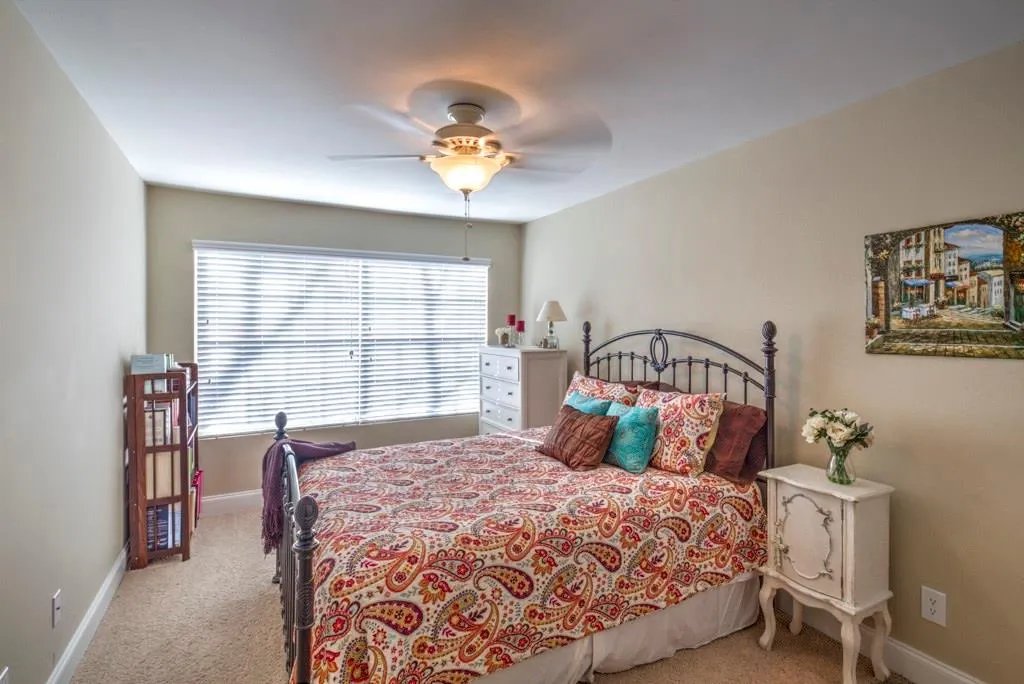 6980 Roswell Road Ne Unit K8, Atlanta, Georgia 30328, 2 Bedrooms Bedrooms, ,2 BathroomsBathrooms,Residential,Sold,6980 Roswell Road Ne Unit K8,5624716