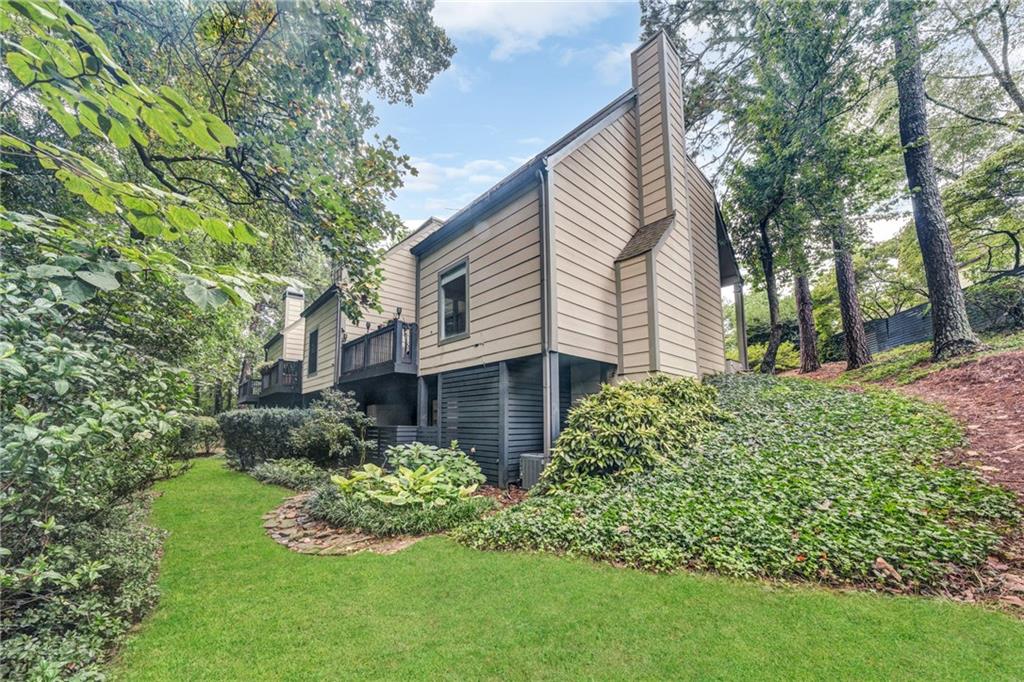 90 Forrest Place, Sandy Springs, Georgia 30328, 3 Bedrooms Bedrooms, ,3 BathroomsBathrooms,Residential,Sold,90 Forrest Place,7268745