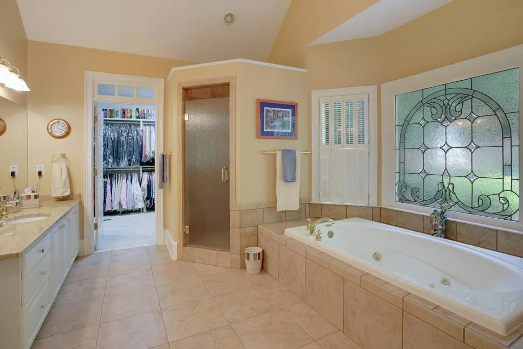 130 Hemmingwood Way, Sandy Springs, Georgia 30350, 4 Bedrooms Bedrooms, ,3 BathroomsBathrooms,Residential,Sold,130 Hemmingwood Way,5601956