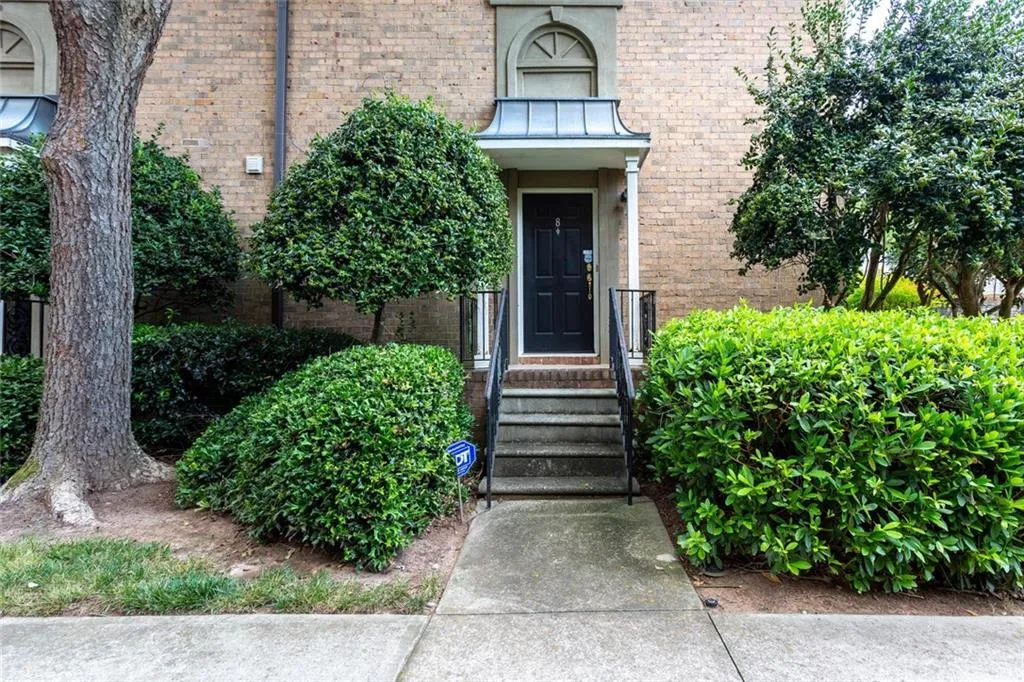 6980 Roswell Road Unit J8, Atlanta, Georgia 30328, 2 Bedrooms Bedrooms, ,1 BathroomBathrooms,Residential,Sold,6980 Roswell Road Unit J8,6803675